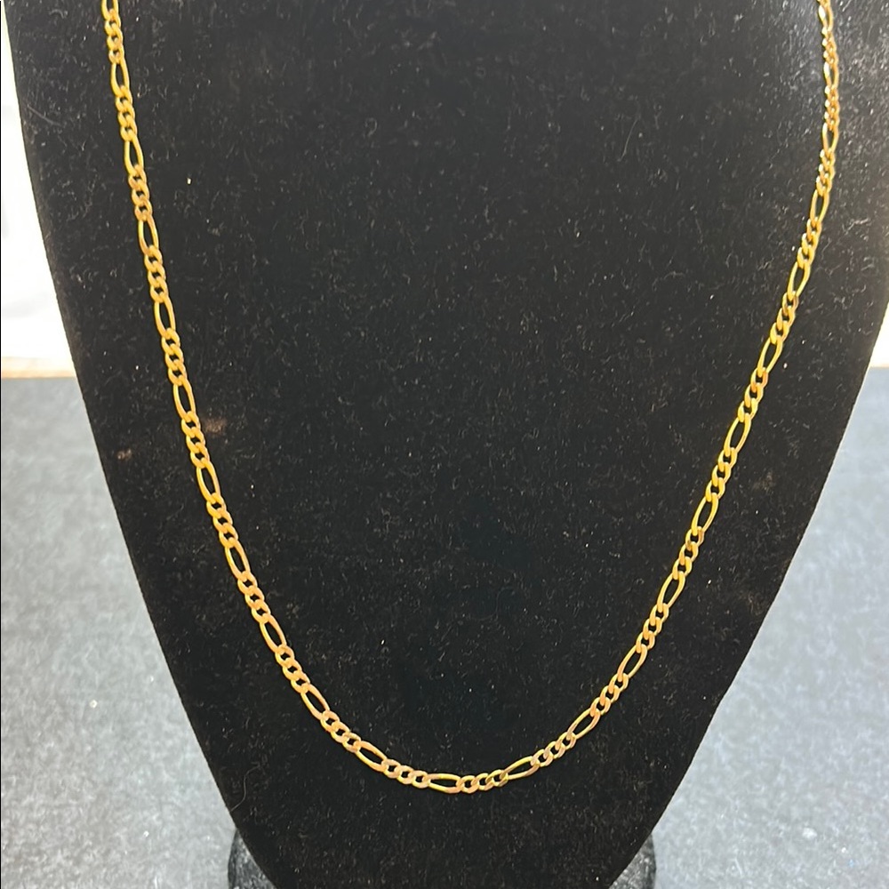 Elegant Gold Chain Necklace 925 sterling silver with overlay of gold.